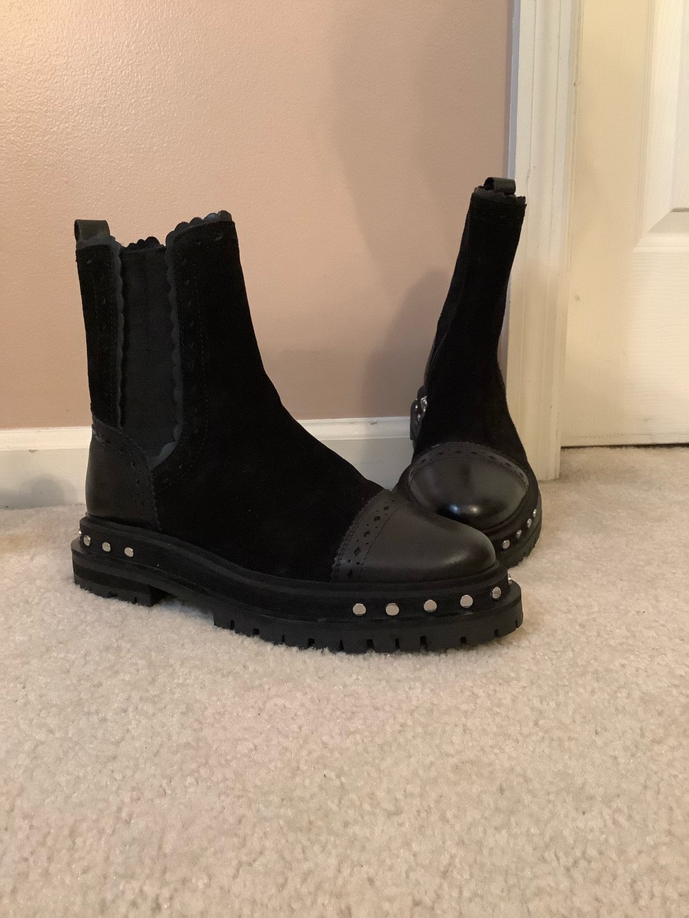Free People Tate Chelsea Black Leather & Suede Studded Combat Boots Size 7.5.